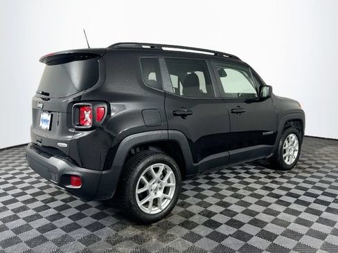 Used 2022 Jeep Renegade Latitude w/ Convenience Group AWD/4WD image 6