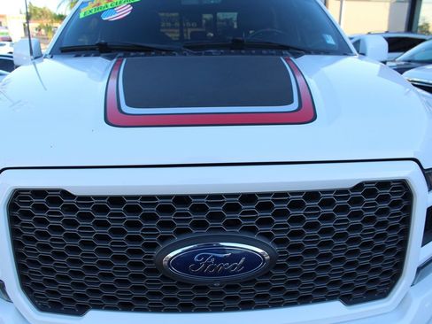 Used 2018 Ford F150 Lariat w/ Equipment Group 502A Luxury AWD/4WD image 10