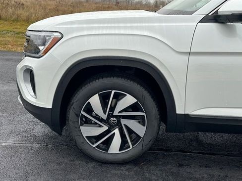 New 2026 Volkswagen Atlas SEL image 7