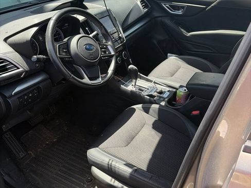 Used 2021 Subaru Forester Premium AWD/4WD image 10