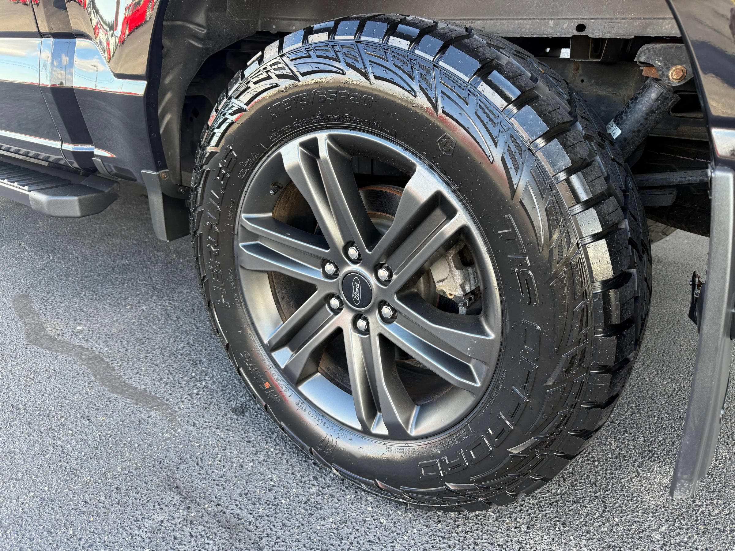 Used 2021 Ford F150 Lariat AWD/4WD image 13