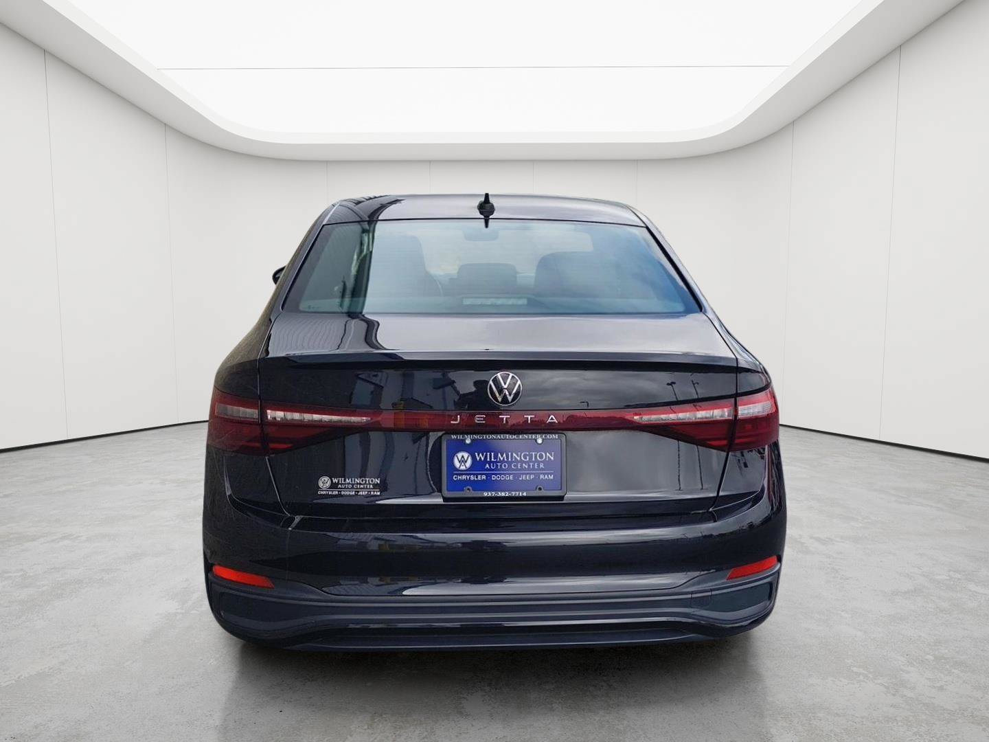 Used 2025 Volkswagen Jetta Sport FWD image 35