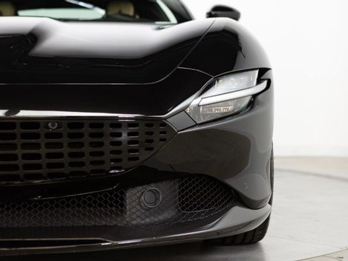 Certified 2021 Ferrari Roma image 21