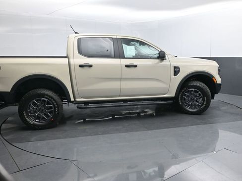 New 2025 Ford Ranger XLT w/ FX4 Off-Road Package AWD/4WD image 7