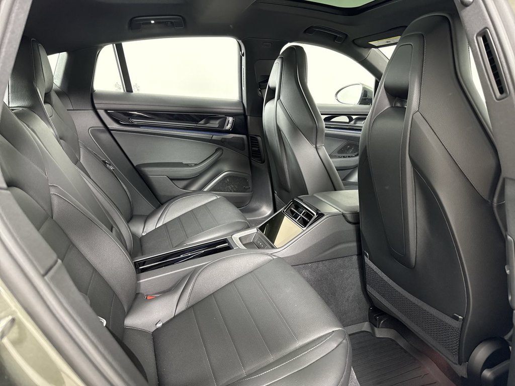 New 2026 Porsche Panamera 4 AWD/4WD image 25