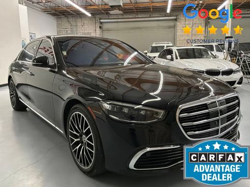 Used 2022 Mercedes-Benz S 580 4MATIC Sedan image 3