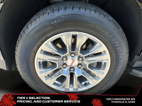 Certified 2025 GMC Yukon Denali RWD image 43