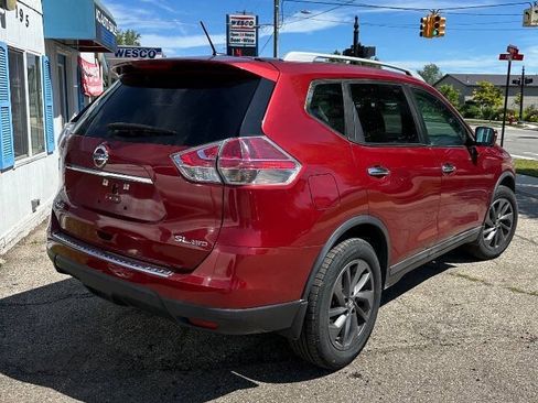 Used 2016 Nissan Rogue SL w/ SL Premium Package AWD/4WD image 4