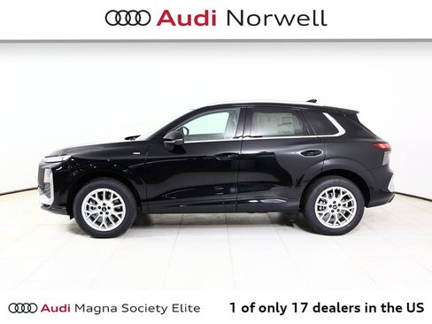 New 2026 Audi Q3 quattro 2.0T AWD/4WD image 11