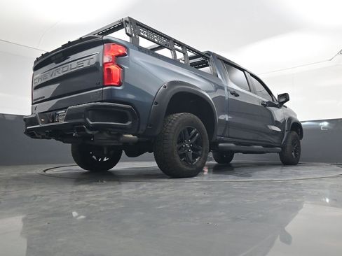 Used 2020 Chevrolet Silverado 1500 LT Trail Boss image 25