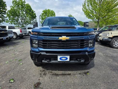 Used 2026 Chevrolet Silverado 2500 Custom w/ Snow Plow Prep/Camper Package AWD/4WD image 7