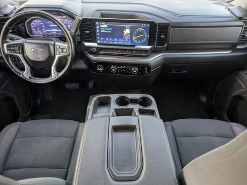 Used 2023 Chevrolet Silverado 1500 RST image 10