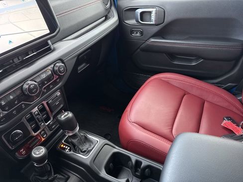 Used 2024 Jeep Wrangler Unlimited Rubicon 392 image 20