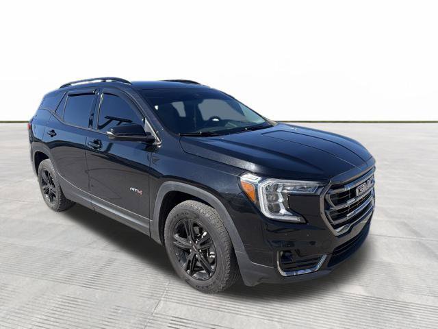 Used 2022 GMC Terrain AT4 w/ Tech Package AWD/4WD image 2