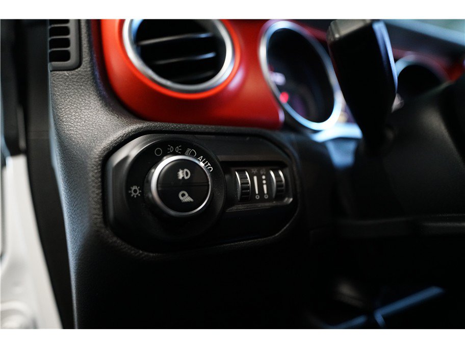 Used 2020 Jeep Gladiator Rubicon AWD/4WD image 19