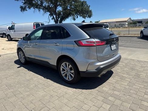 Used 2024 Ford Edge Titanium AWD/4WD image 3