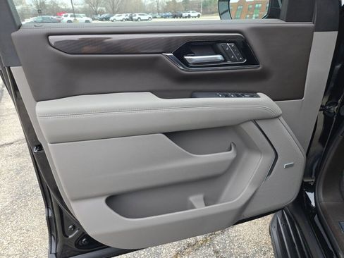 New 2026 GMC Yukon Elevation image 22