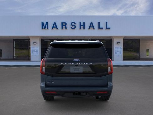 New 2026 Ford Expedition Active RWD image 5