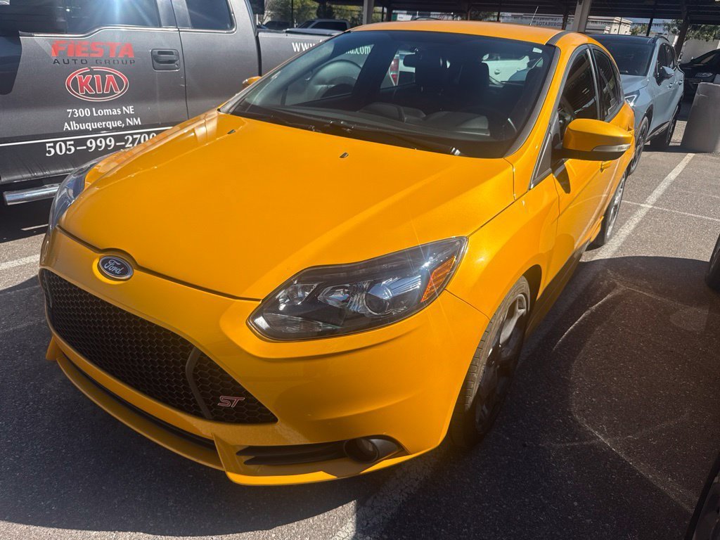 Used 2014 Ford Focus ST w/ Equipment Group 202A FWD image 2