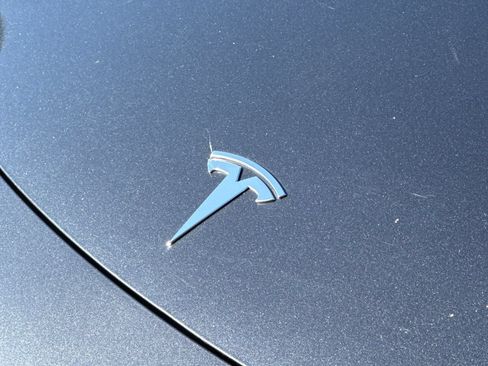 Used 2025 Tesla Model 3 Long Range RWD image 27