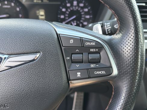 Used 2019 Genesis G80 3.3T Sport RWD image 16