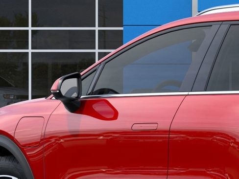 New 2026 Chevrolet Equinox EV LT image 60