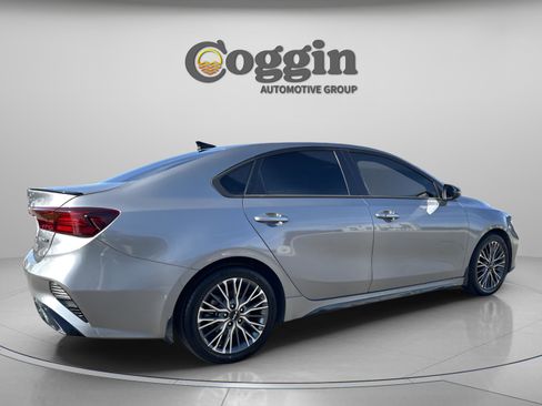 Used 2023 Kia Forte GT-Line w/ GT-Line Premium Package image 6