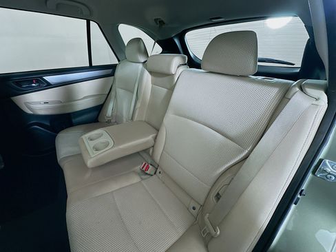 Used 2015 Subaru Outback 2.5i Premium image 26