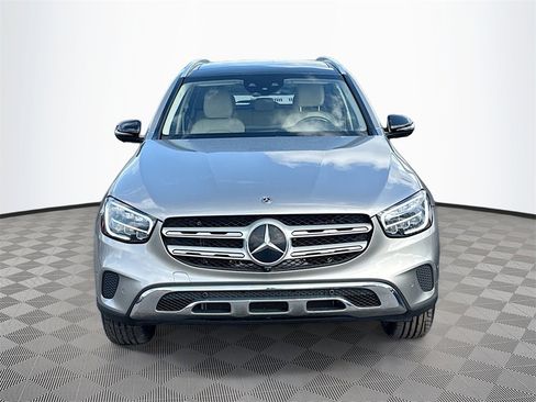 Used 2021 Mercedes-Benz GLC 300 w/ Multimedia Package image 2
