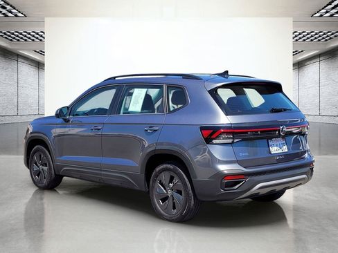 Certified 2025 Volkswagen Taos S FWD image 9