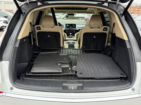 Certified 2026 Acura MDX w/ Technology Package image 4