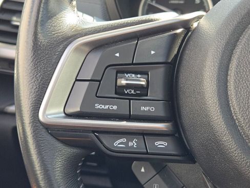 Used 2022 Subaru Forester Premium image 30