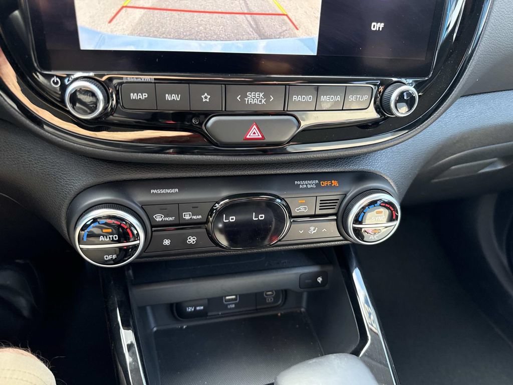 Used 2023 Kia Soul GT-Line FWD image 23