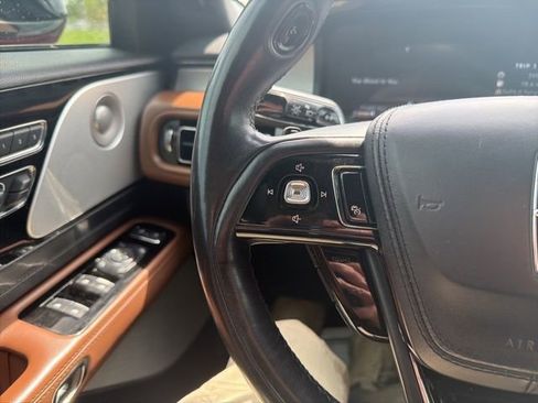 Used 2020 Lincoln Aviator Reserve w/ Equipment Group 202A image 57