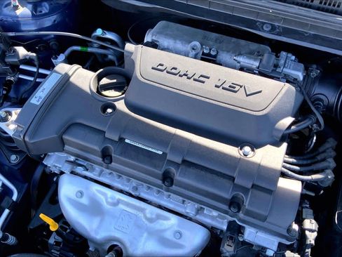 Used 2010 Hyundai Elantra GLS FWD image 31