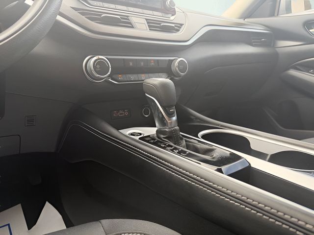 Used 2023 Nissan Altima 2.5 SV FWD image 26