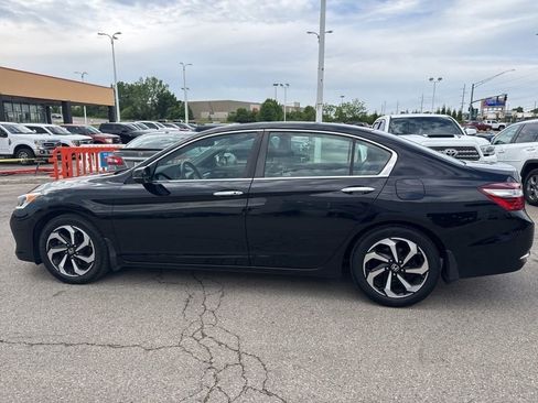 Used 2017 Honda Accord EX-L image 5