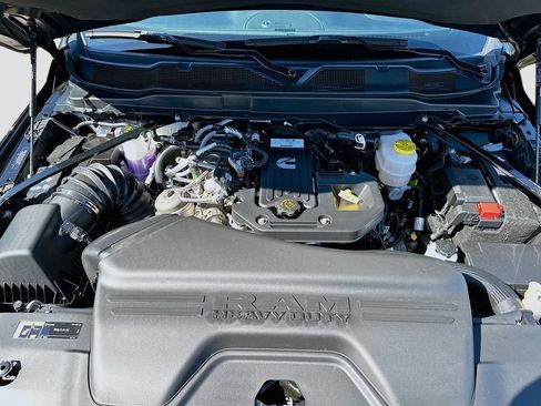 New 2026 RAM 2500 Big Horn AWD/4WD image 29