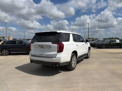 Used 2023 GMC Yukon Denali image 3