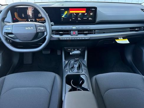 New 2026 Kia K4 FWD image 15