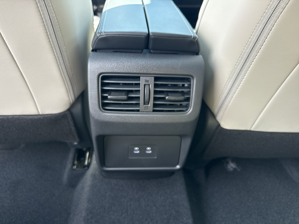 New 2026 Nissan Rogue Dark Armor AWD/4WD image 32