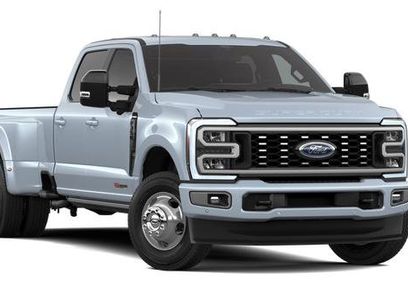 New 2026 Ford F350 4x4 Crew Cab DRW Super Duty