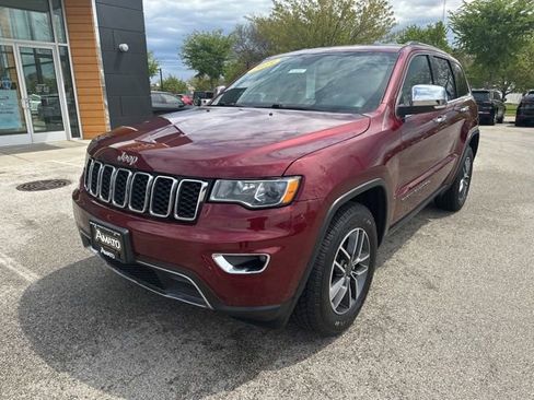 Used 2019 Jeep Grand Cherokee Limited AWD/4WD image 2