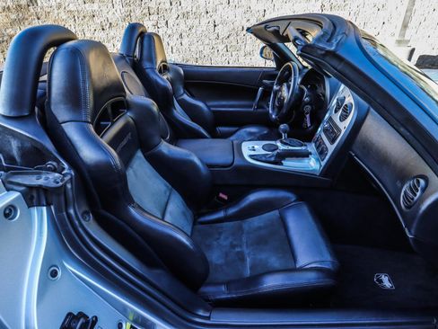 Used 2004 Dodge Viper SRT-10 image 41