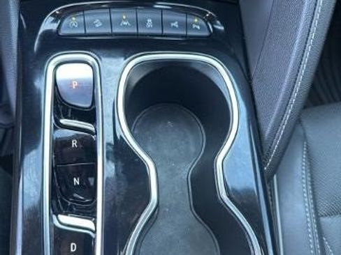 Certified 2023 Buick Envision Avenir image 17