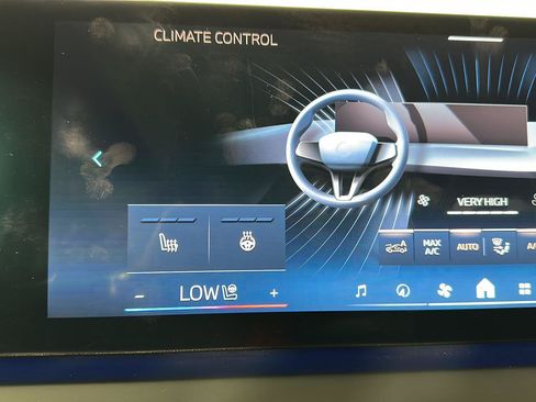 Certified 2025 BMW X3 xDrive30i w/ Premium Package AWD/4WD image 18