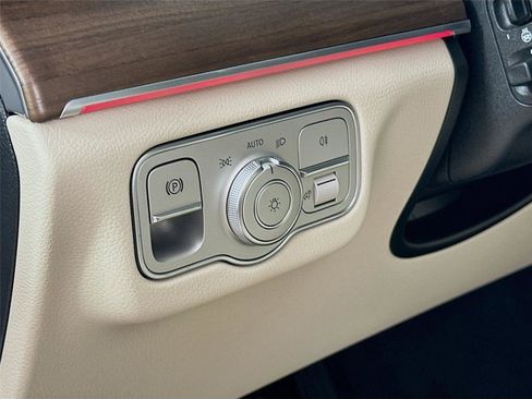 Certified 2026 Mercedes-Benz GLE 450 GLE 450 image 10