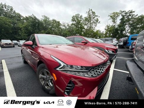 Used 2022 Kia K5 LXS FWD image 14