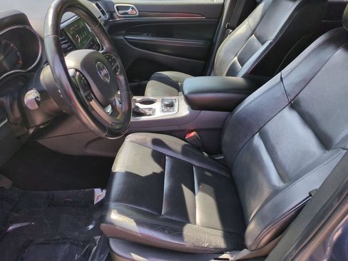 Used 2020 Jeep Grand Cherokee Limited AWD/4WD image 12
