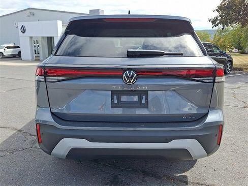 New 2025 Volkswagen Tiguan S image 8
